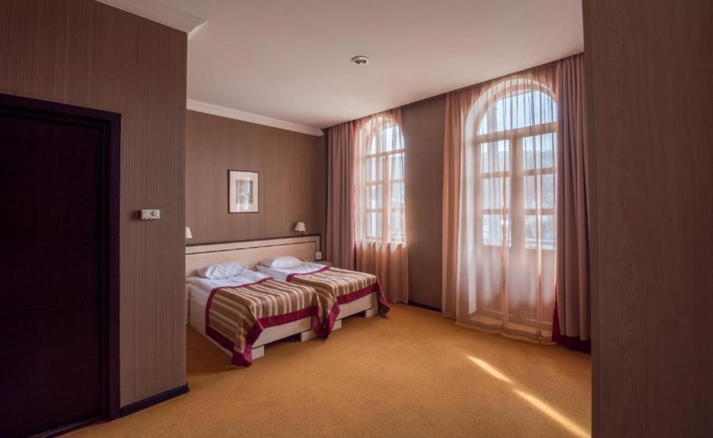 Hotel Rike Park Tbilissi Extérieur photo