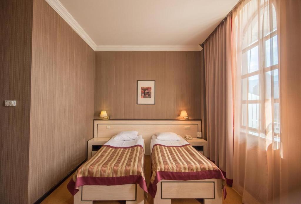 Hotel Rike Park Tbilissi Extérieur photo